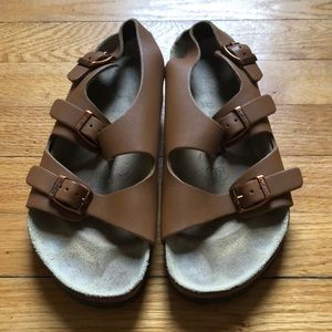 Birkenstock sandals size 8.5/39